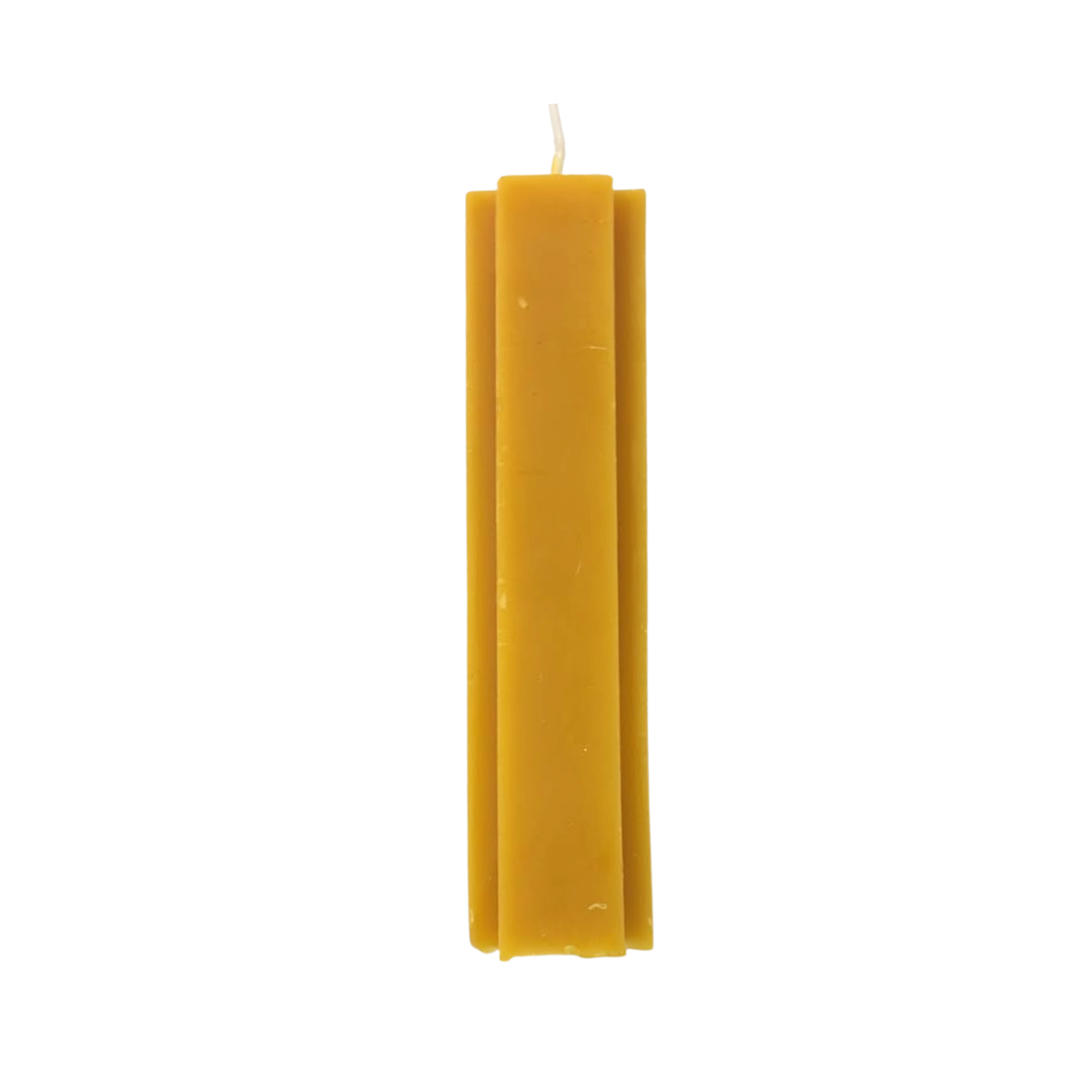 Compact candle with cross-shaped cross-section